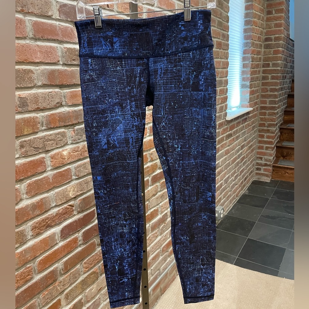 Lululemon cropped leggings